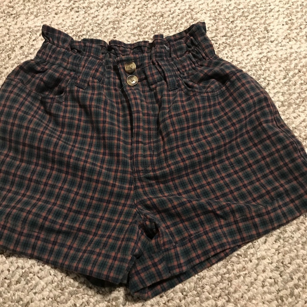 comfy baggy shorts